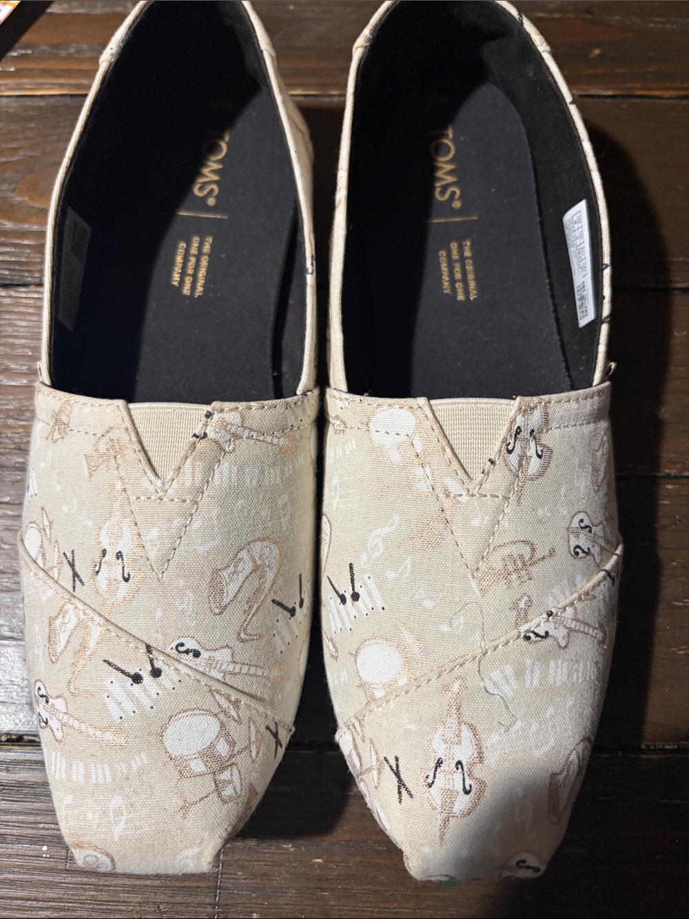 Toms Women's Beige Musical Print Canvas Slip-Ons